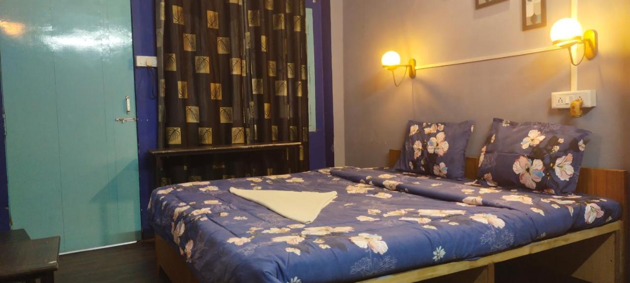 Banaras Rest House Váránaszi Kültér fotó